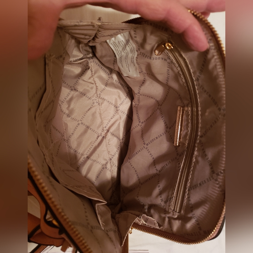 Steve Madden Sienna Blush Satchel Crossbody - Picture 7 of 14